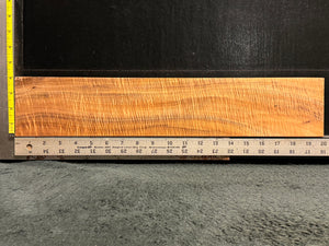 Hawaiian Curly Koa Wood Billet - 20" x 3.75+" x 1"